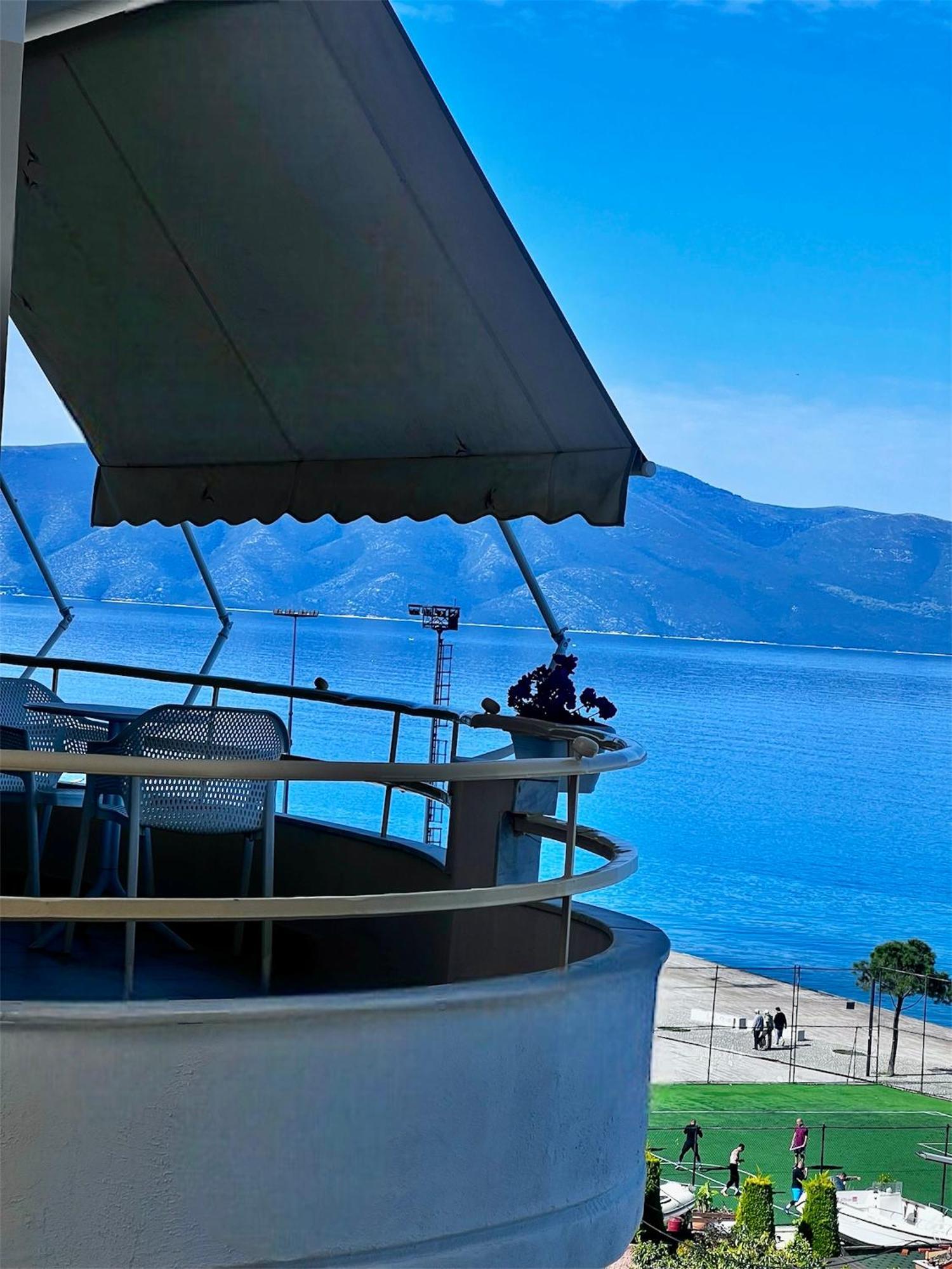 Hotel Lungomare Vlorë 외부 사진